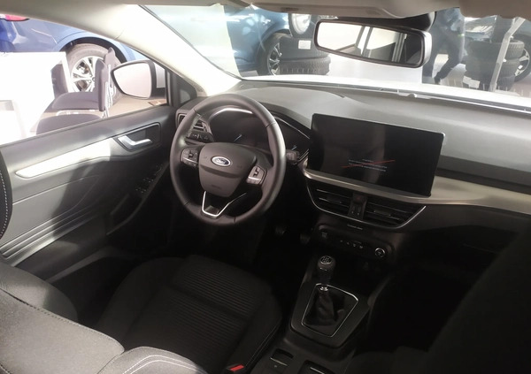 Ford Focus cena 112999 przebieg: 10, rok produkcji 2023 z Świdnica małe 106